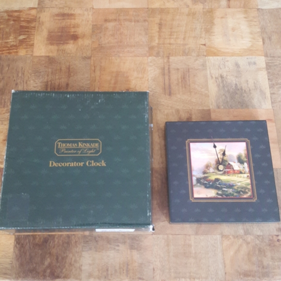 Thomas Kinkade clock - Picture 2 of 4